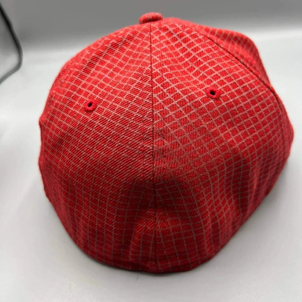 Air Jordan True Flight Hat Men 7 1/4 Red‎ Embroidered Logo Jumpman Fitted Cap